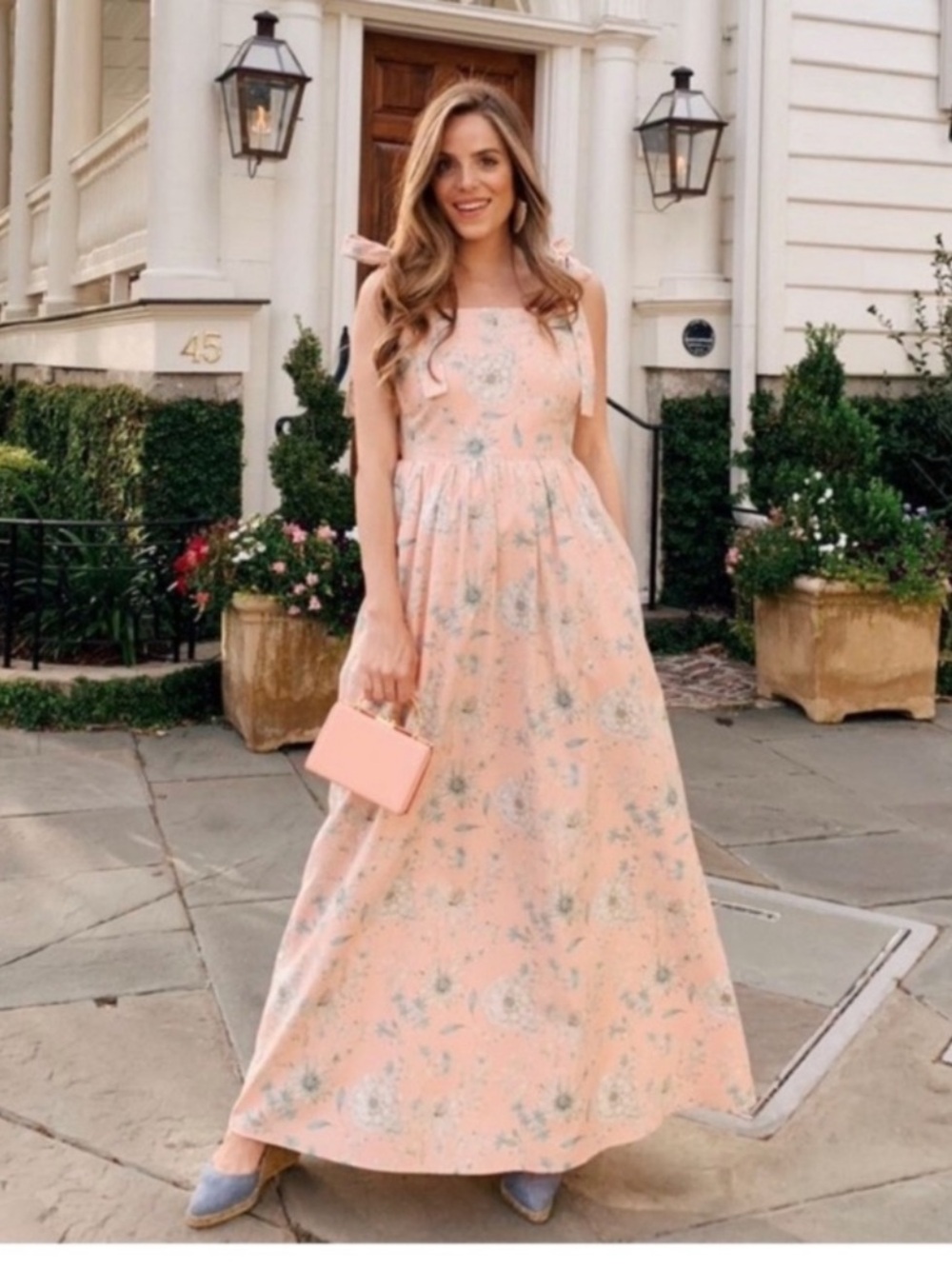 NWT Gal Meets Glam X
Anthropologie Makenna Floral
Maxi Dress